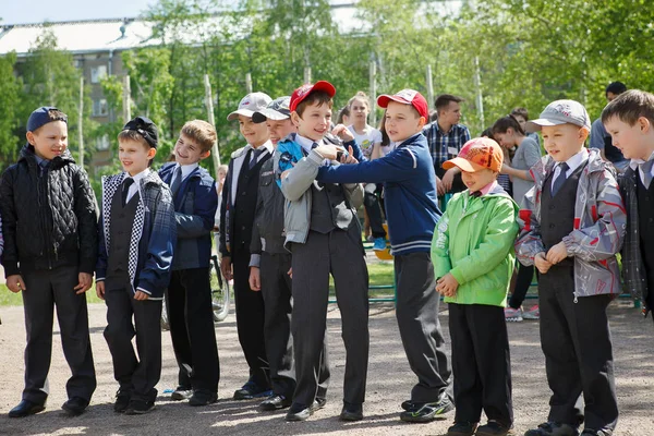 Новосибирск Россия Мая 2016 Года Детский День Клоунами — стоковое фото