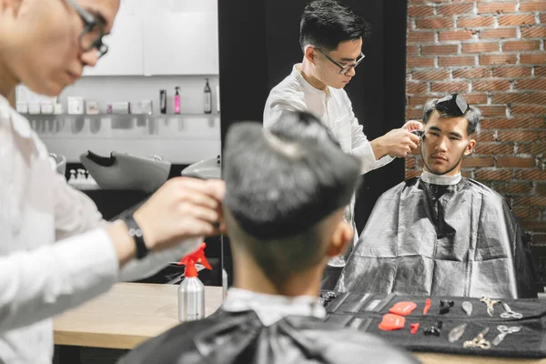 Handsome Young Hairdresser. — Stock Photo, Image