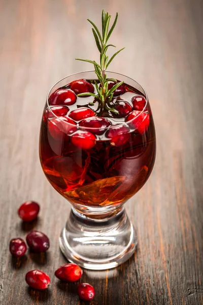 Vinho Amassado Ponche Quente Com Cranberries Para Natal — Fotografia de Stock