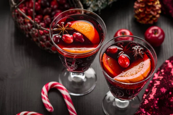 Vinho Amassado Ponche Quente Com Cranberries Para Natal — Fotografia de Stock