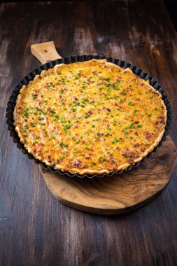 Jambon ile geleneksel Alman soğan pasta. Zwiebelkuchen