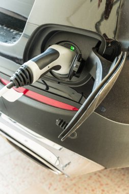 Elektrikli Araç Sorumlu İstasyonda