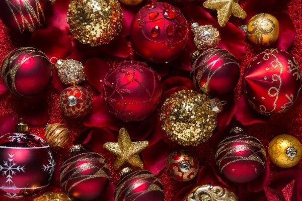 Enfeites Natal Bugigangas Tom Vermelho Dourado Como Fundo — Fotografia de Stock
