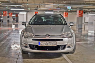 Bu lüks otomobil Citroen C5 III Tourer görülmektedir