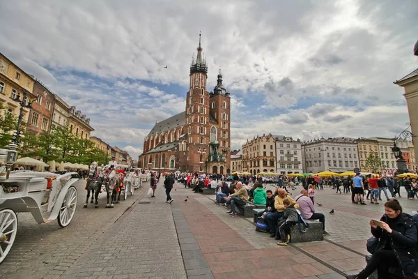 クラクフ旧市街の景色を望めます 2019年5月4日クラクフ ポーランド — ストック写真