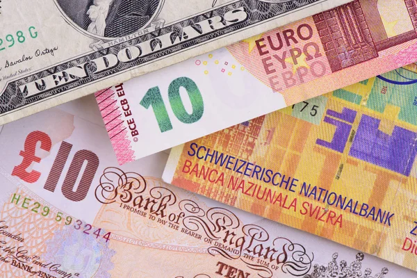 Banknoty z niektórych różnych walutach — Zdjęcie stockowe