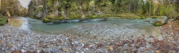 Floden Loisach Vilda Kanjon Närbelägna Staden Garmisch Bayern — Stockfoto