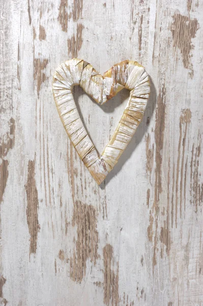 Wooden Heart Hanging Tree Trunk Symbol Love Romance — Stock Photo, Image