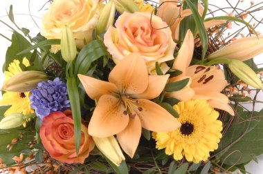  çiçek bir buket güzel düzenleme