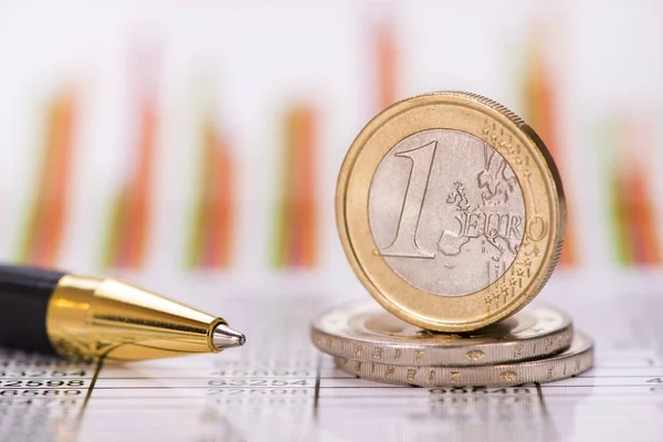 Gestapelde Munten Van Euro Valuta — Stockfoto