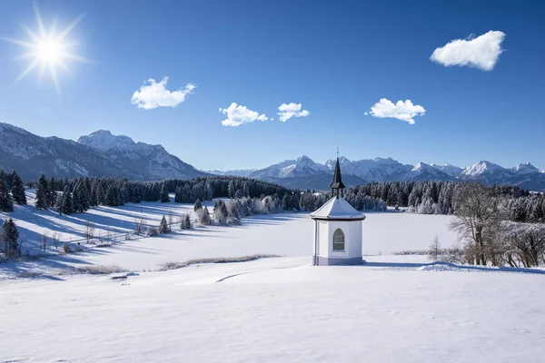 Panoramatický obraz v zimě v Bavorsku, Německo — Stock fotografie