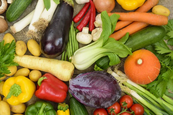 Arrangement of fresh vegetable fruits — Stock Photo, Image