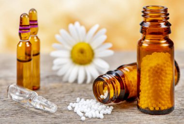  homeopati ve bitkisel hap ile alternatif tıp