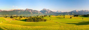 Almanya, Bavyera 'daki güzel manzaraya panoramik manzara