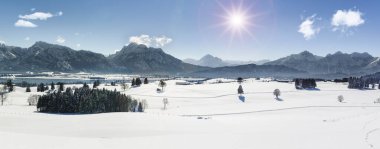 Kışın Bavyera 'da güzel panoramik manzara