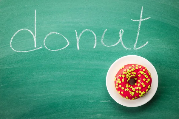 Sweet Sprinkled Donut Green Chalkboard — Stock Photo, Image