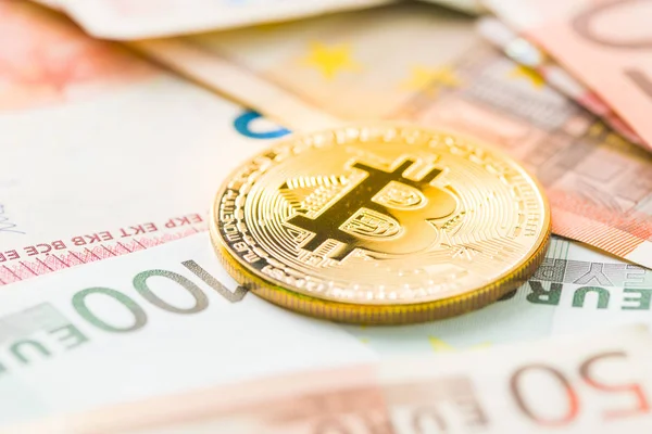 Bitcoin Dorado Criptomoneda Moneda Euro — Foto de Stock