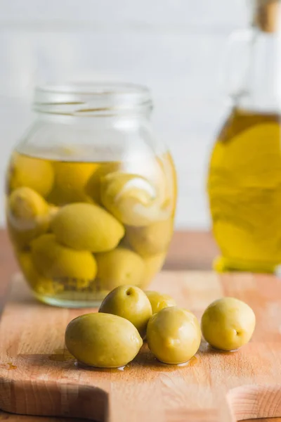 Aceitunas Verdes Escabeche Frasco —  Fotos de Stock