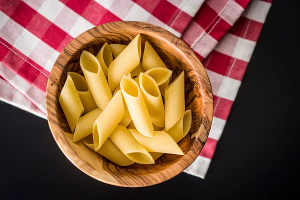 Uncooked Penne Pasta Bowl Kitchen Table — Stock Photo, Image