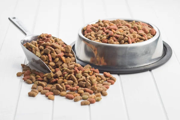 Dry Pet Food Dry Kibble Food Scoop — Stock Photo, Image