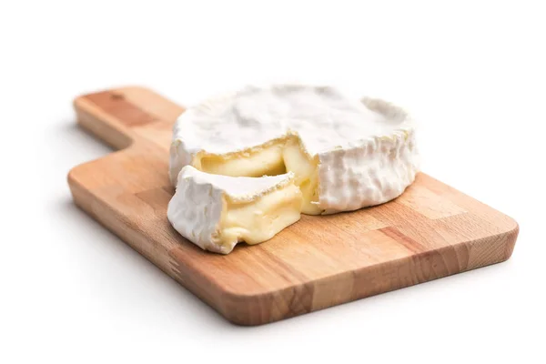 Queso Brie Sabroso Camembert Aislado Sobre Fondo Blanco —  Fotos de Stock