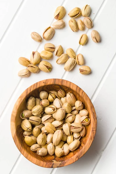 Pistachio Nuts Wooden Bowl Top View — Stock Photo, Image