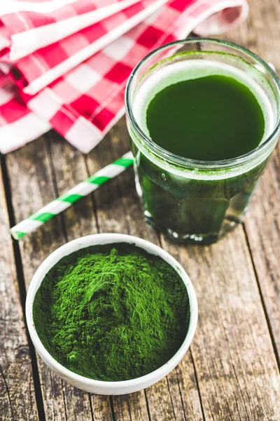 Green Chlorella Powder Drink Old Kitchen Table — Stock Photo, Image