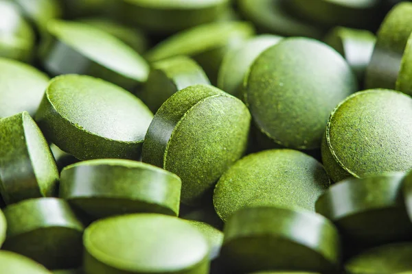 Χλορέλα Πράσινο Κριθάρι Υπερτροφές Αποτοξίνωσης Χάπια Σπιρουλίνα — Φωτογραφία Αρχείου