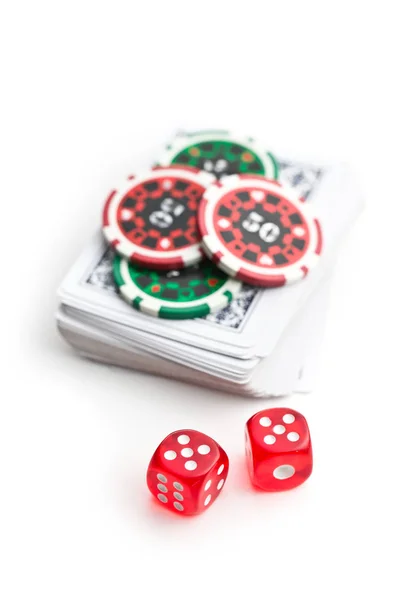 Zar ve poker fişleri. — Stok fotoğraf