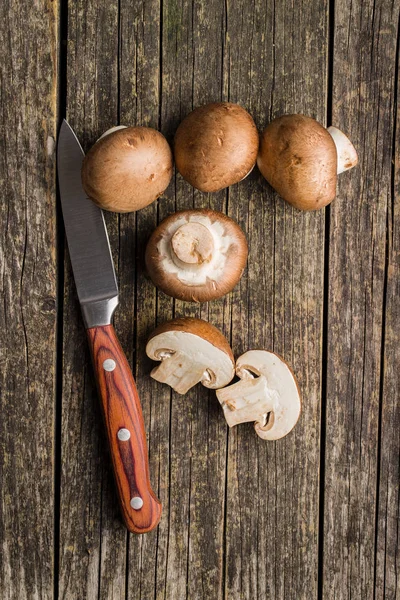Cogumelos de champignon frescos. — Fotografia de Stock