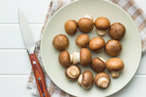 Cogumelos de champignon frescos. — Fotografia de Stock