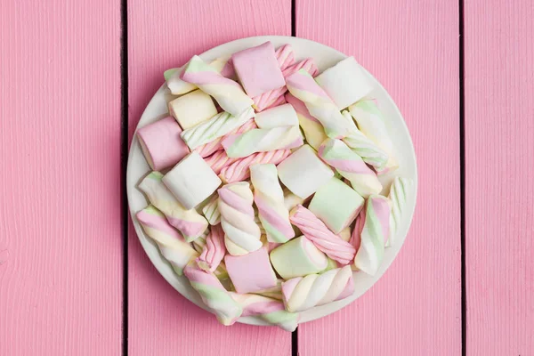 Sweet colorful marshmallows. — Stock Photo, Image
