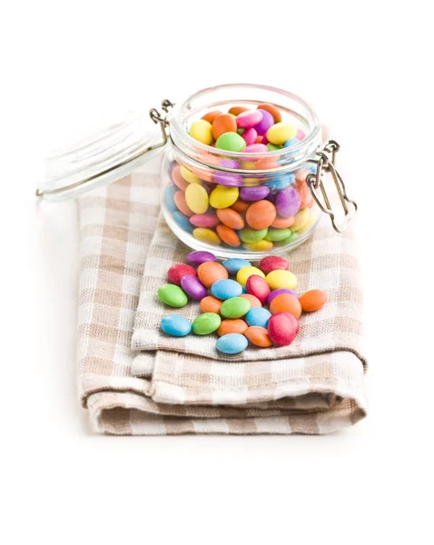 Kolorowe czekoladowe tabletki na słodycze. — Zdjęcie stockowe
