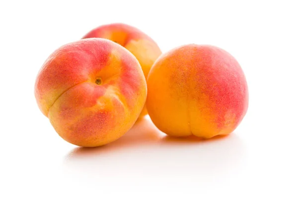 Fruits d'abricot doux . — Photo