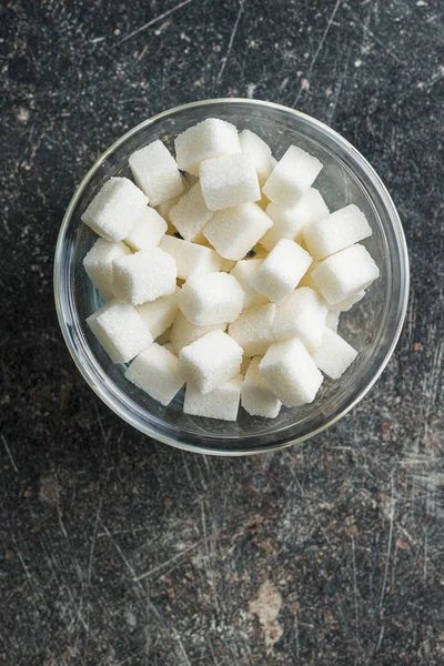 Süße weiße Zuckerwürfel. — Stockfoto