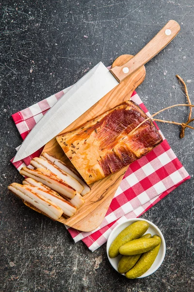 Carne ahumada. Sabroso tocino . — Foto de Stock