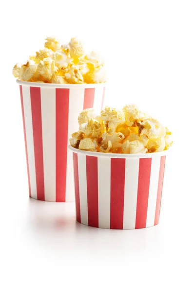 Słodki Popcorn Pasiastym Papierowym Kubku Izolowany Białym Tle — Zdjęcie stockowe