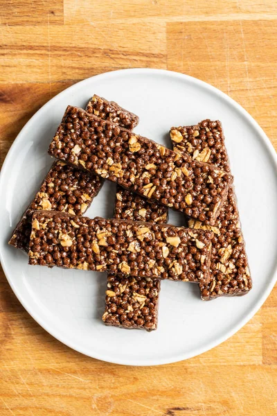 Barres Céréales Chocolat Des Barres Protéinées Savoureuses Sur Assiette Vue — Photo