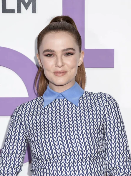 New York, Ny, Amerika Birleşik Devletleri - 12 Haziran 2018: oyuncu Zoey Deutch New York Netflix film ayarla It Up Amc Loews Lincoln Meydanı'nda eleme özel katılır 