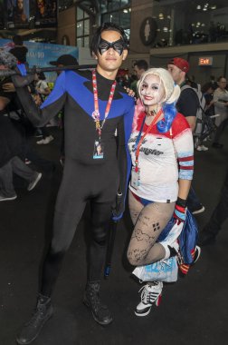 New York, Ny, Amerika Birleşik Devletleri - 4 Ekim 2018: Comic Con katılanlar poz Comic Con 2018, Jacob K. Javits Convention Center New York'ta sırasında kostümleri