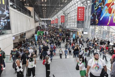New York, Ny, Amerika Birleşik Devletleri - 4 Ekim 2018: Comic Con 2018, Jacob K. Javits Convention Center New York'ta sırasında Kongre katında genel atmosfer. Bir yıllık New York City fan kongre Comics'e adamış New York Comic Con 's 