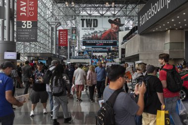 New York, Ny, Amerika Birleşik Devletleri - 4 Ekim 2018: Comic Con 2018, Jacob K. Javits Convention Center New York'ta sırasında Kongre katında genel atmosfer. Bir yıllık New York City fan kongre Comics'e adamış New York Comic Con 's 