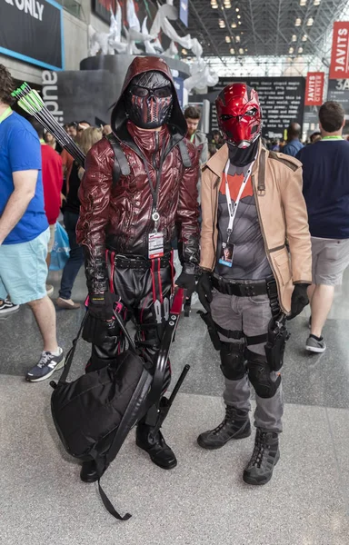 New York Usa October 2018 Comic Con Attendees Pose Costumes — Stock Photo, Image