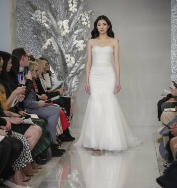 Theia gelin bahar 2020