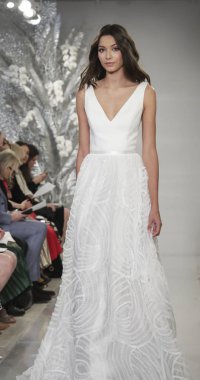 Theia gelin bahar 2020