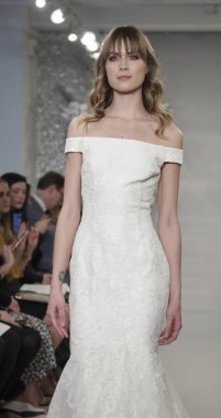 Theia gelin bahar 2020