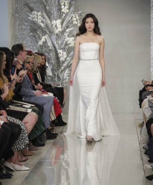 Theia gelin bahar 2020