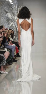 Theia gelin bahar 2020