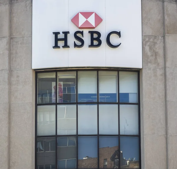 HSBC Bank exteriror — Zdjęcie stockowe