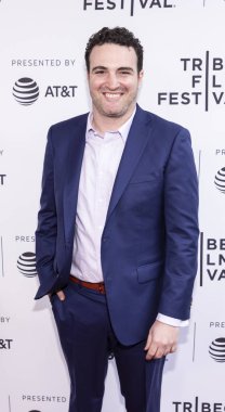 Ayağa Kalkmak, Düşmek